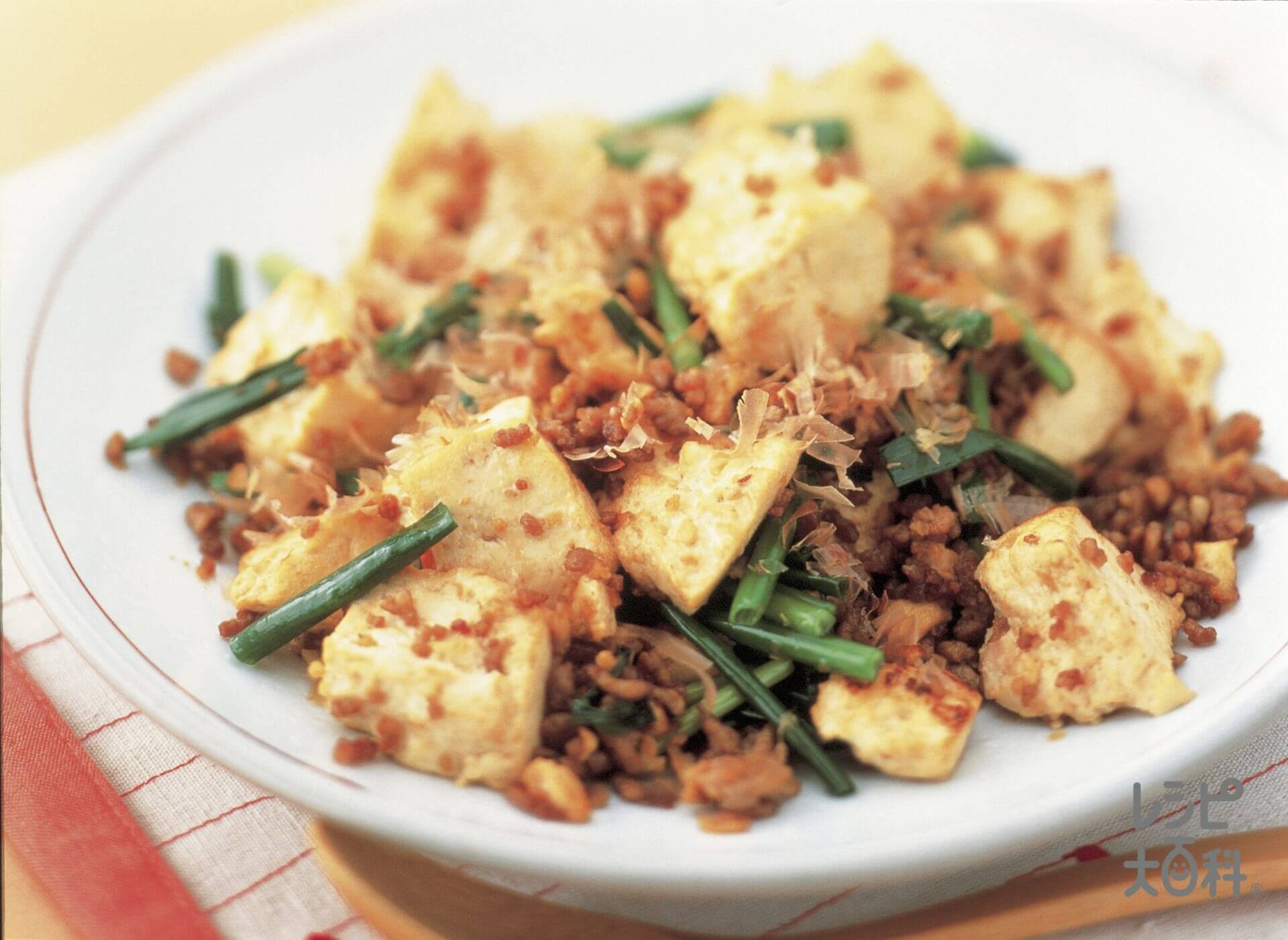 Tofu Frito com Carne de Porco Umami