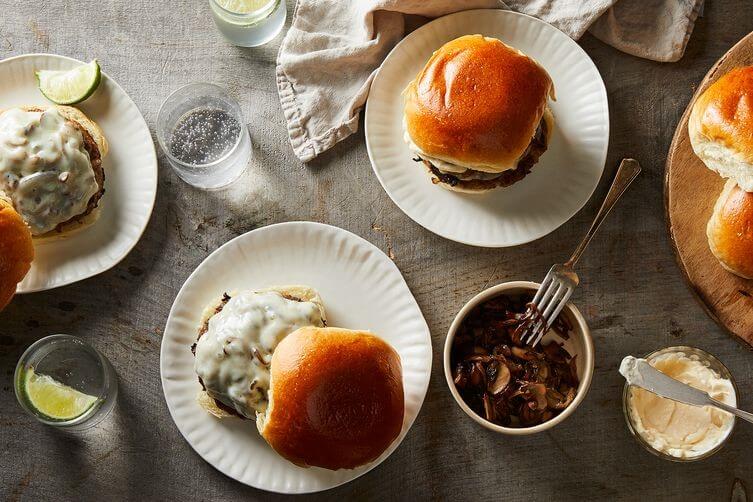 Burger aux champignons umami et à la dinde